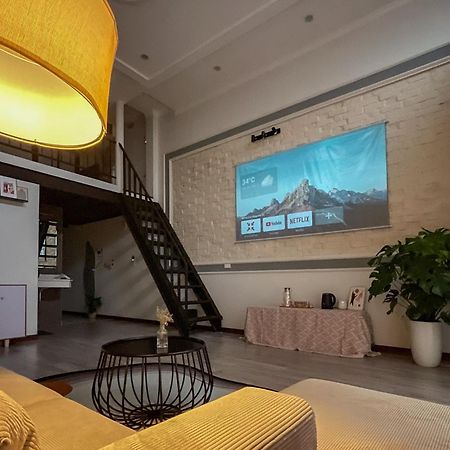Zeus Living - Old Quater Homestay ฮานอย ภายนอก รูปภาพ