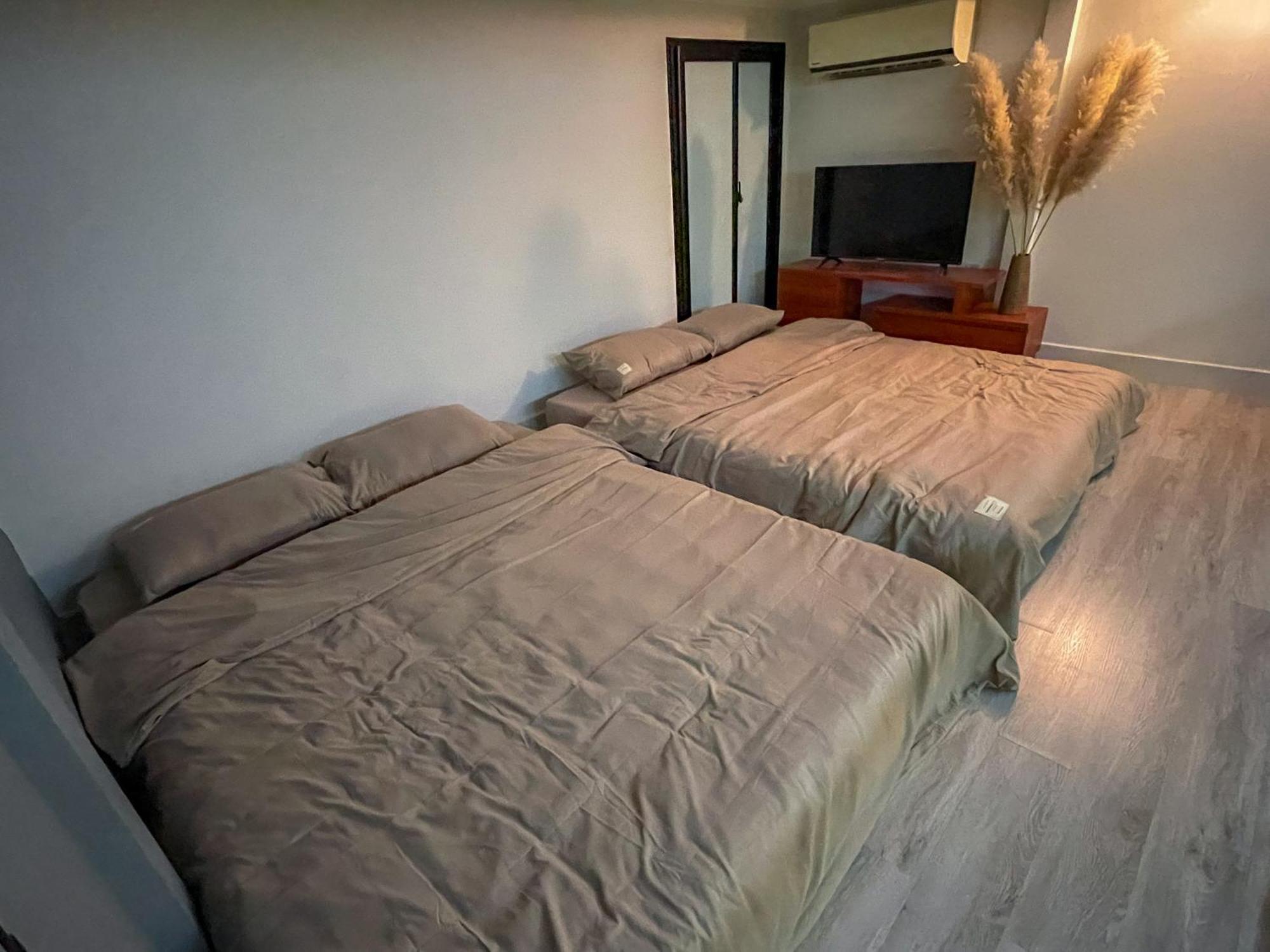 Zeus Living - Old Quater Homestay ฮานอย ภายนอก รูปภาพ