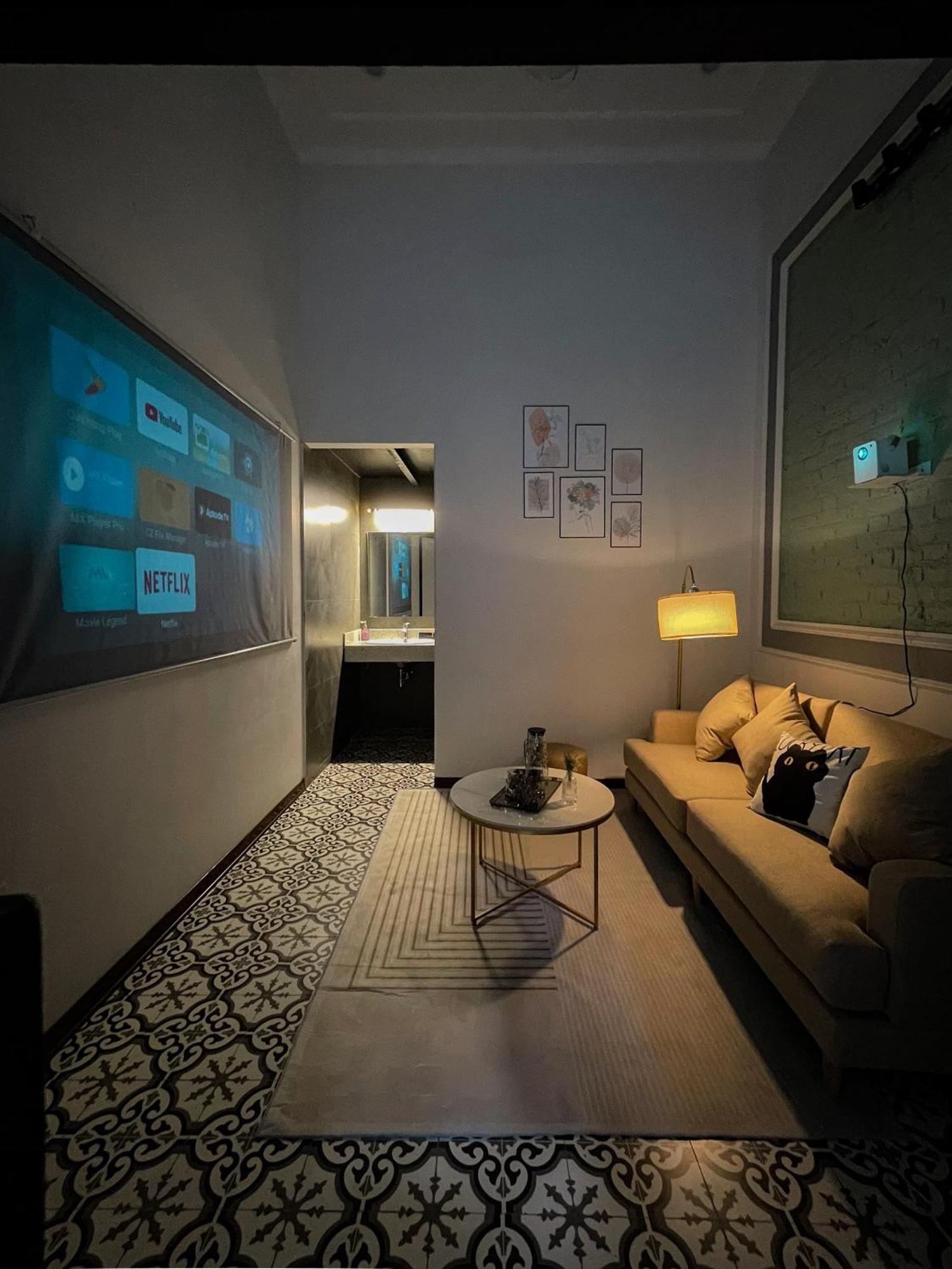 Zeus Living - Old Quater Homestay ฮานอย ภายนอก รูปภาพ